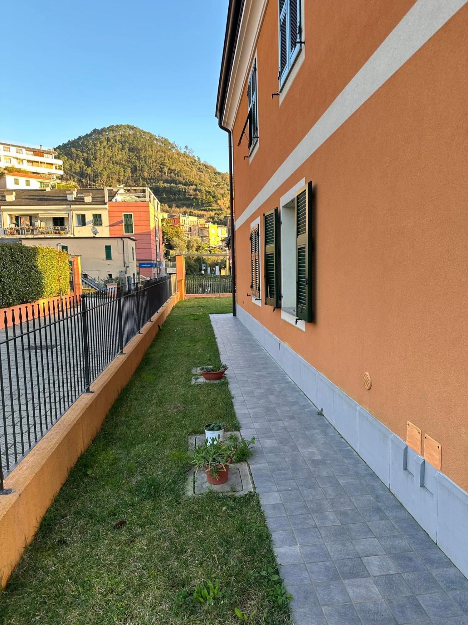 Santa Caterina Apartment Levanto Bagian luar foto